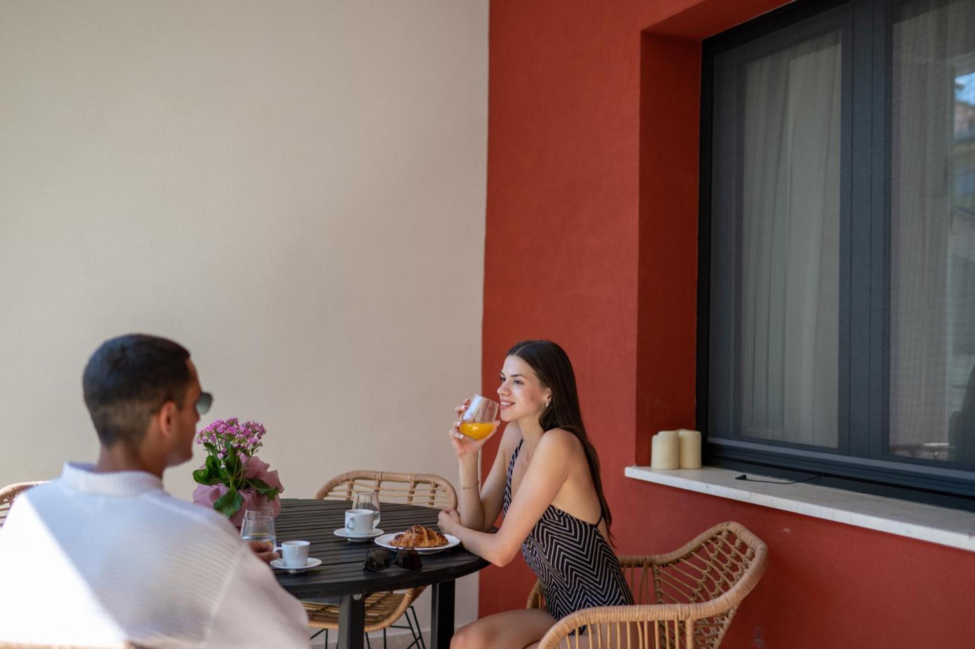 Thalias Quarters - Kalamata Mediterranean Villas Zewnętrze zdjęcie